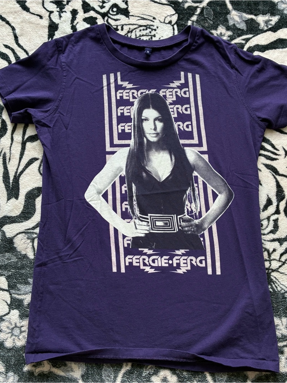 020 - FERGIE FERG BLACK EYED PEAS MUSIC ARTIST T SHIRT